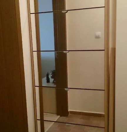 Apartament Geri *