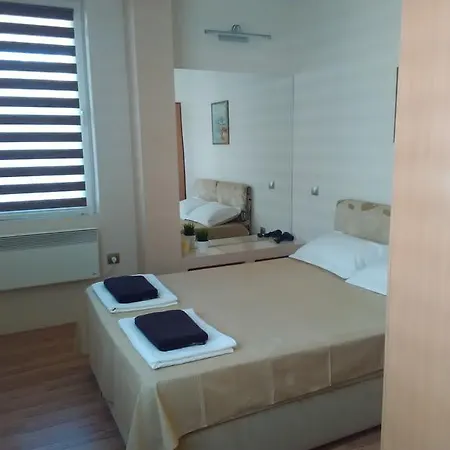 Apartament Geri