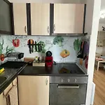 Апартамент гери Бургас